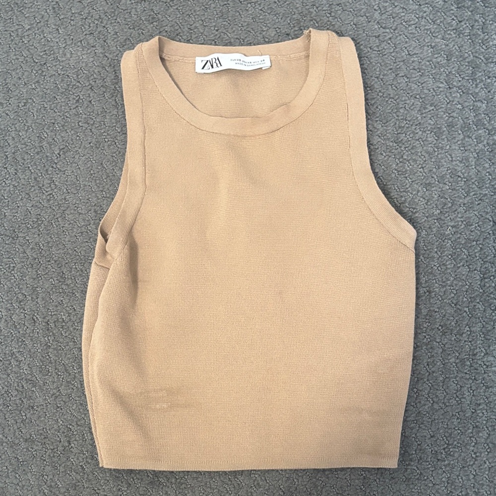 Zara Beige Sleeveless Knit Top